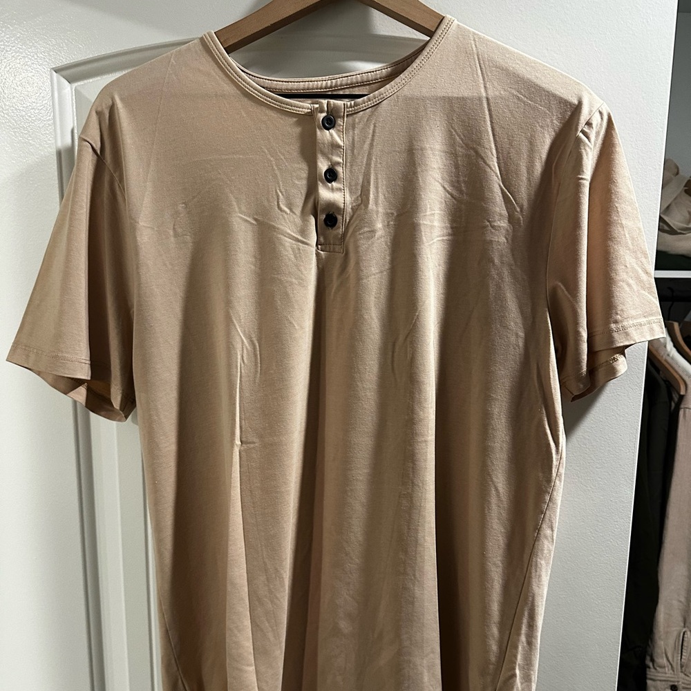 Cuts Clothing Tan Short Sleeve Henley
